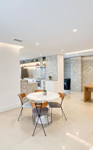 Apartamento à venda com 96m², 2 quartos e 1 vaga Apartamento à venda com 96m², 2 quartos e 1 vagaÁrea comum