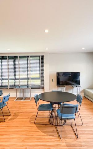 Apartamento à venda com 96m², 2 quartos e 1 vaga Apartamento à venda com 96m², 2 quartos e 1 vagaÁrea comum