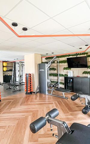 Apartamento à venda com 96m², 2 quartos e 1 vaga Apartamento à venda com 96m², 2 quartos e 1 vagaÁrea comum - Academia