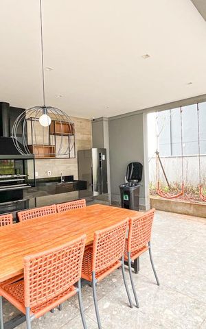 Apartamento à venda com 96m², 2 quartos e 1 vaga Apartamento à venda com 96m², 2 quartos e 1 vagaÁrea comum