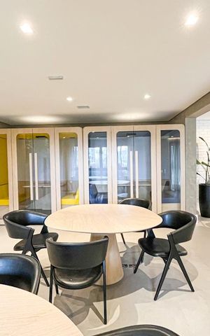 Apartamento à venda com 96m², 2 quartos e 1 vaga Apartamento à venda com 96m², 2 quartos e 1 vagaCoworking