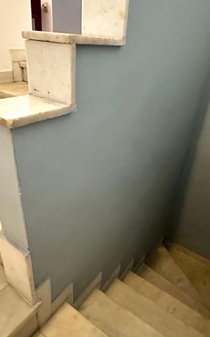 Apartamento à venda com 190m², 4 quartos e 1 vaga Apartamento à venda com 190m², 4 quartos e 1 vagaEscada