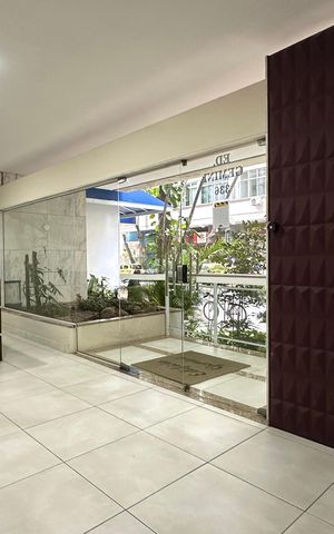 Apartamento à venda com 190m², 4 quartos e 1 vaga Apartamento à venda com 190m², 4 quartos e 1 vagaÁrea comum