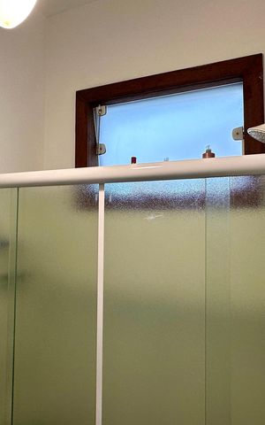 Apartamento à venda com 190m², 4 quartos e 1 vaga Apartamento à venda com 190m², 4 quartos e 1 vagaBanheiro da Suíte 2