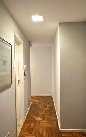 Apartamento à venda com 190m², 4 quartos e 1 vaga Apartamento à venda com 190m², 4 quartos e 1 vagaCorredor