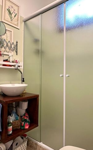 Apartamento à venda com 190m², 4 quartos e 1 vaga Apartamento à venda com 190m², 4 quartos e 1 vagaBanheiro da Suíte 2