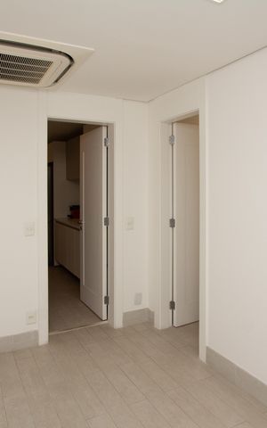 Apartamento à venda com 456m², 4 quartos e 5 vagas Apartamento à venda com 456m², 4 quartos e 5 vagasCopa