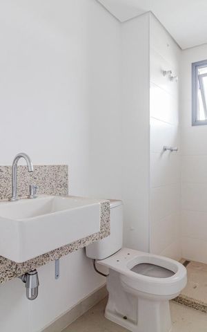 Apartamento à venda com 277m², 4 quartos e 4 vagasBanheiro da Suíte 2