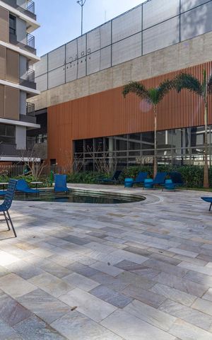 Apartamento à venda com 277m², 4 quartos e 4 vagas Apartamento à venda com 277m², 4 quartos e 4 vagasÁrea comum - Piscina