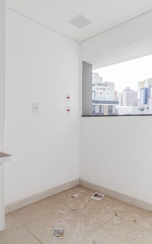 Apartamento à venda com 277m², 4 quartos e 4 vagasÁrea de Serviço