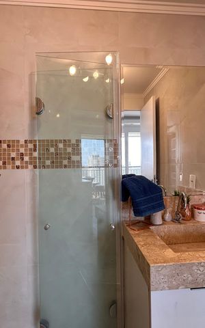 Apartamento à venda com 63m², 2 quartos e 1 vaga Apartamento à venda com 63m², 2 quartos e 1 vagaBanheiro