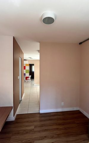 Apartamento à venda com 63m², 2 quartos e 1 vaga Apartamento à venda com 63m², 2 quartos e 1 vagaÁrea comum - Salão de festas infantil