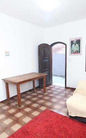 Casa à venda com 300m², 3 quartos e sem vagaSala