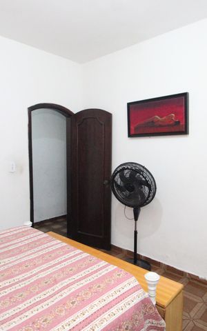 Casa à venda com 300m², 3 quartos e sem vagaSuíte