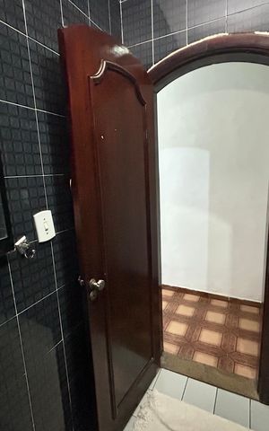 Casa à venda com 300m², 3 quartos e sem vagaBanheiro Social