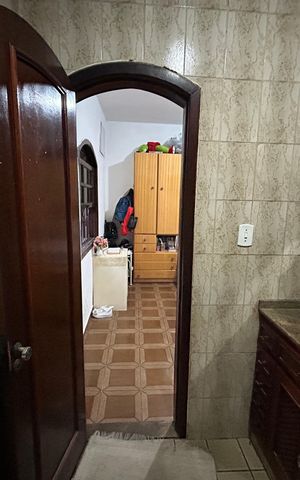 Casa à venda com 300m², 3 quartos e sem vagaBanheiro da Suíte