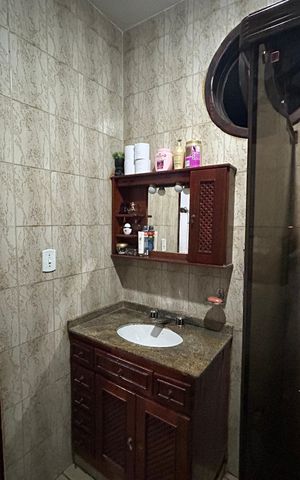 Casa à venda com 300m², 3 quartos e sem vagaBanheiro da Suíte