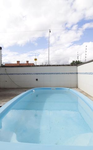 Casa à venda com 450m², 4 quartos e 6 vagasÁrea comum - Piscina
