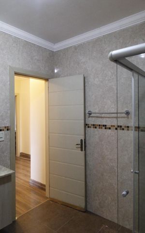 Casa à venda com 450m², 4 quartos e 6 vagasBanheiro Social