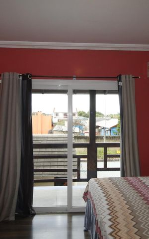 Casa à venda com 450m², 4 quartos e 6 vagasSuíte 3