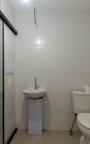 Studio para alugar com 28m², 1 quarto e sem vaga Studio para alugar com 28m², 1 quarto e sem vagaBanheiro