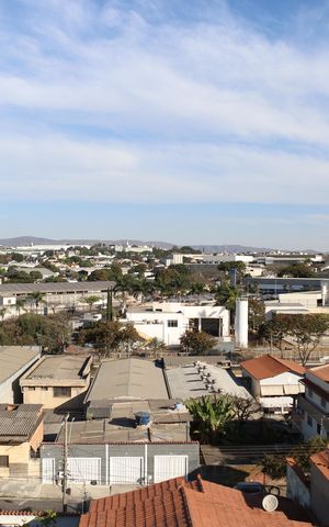 Casa à venda com 429m², 3 quartos e 4 vagasVista