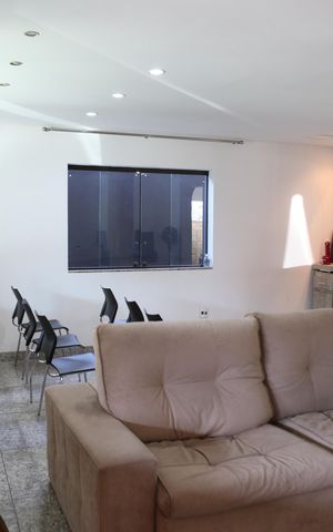 Casa à venda com 429m², 3 quartos e 4 vagasSala