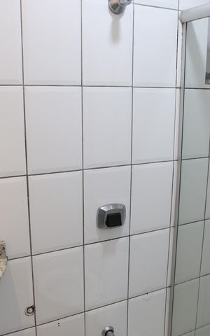 Casa à venda com 429m², 3 quartos e 4 vagasBanheiro da Suíte 1