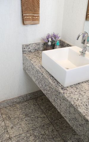 Casa à venda com 429m², 3 quartos e 4 vagasBanheiro