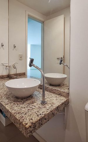 Apartamento à venda com 230m², 4 quartos e 2 vagasLavabo
