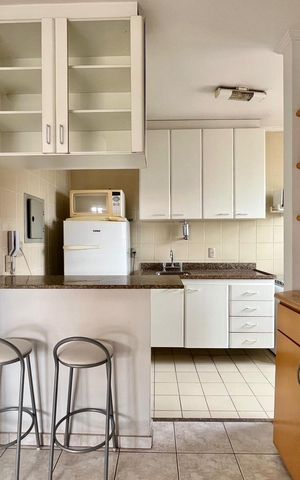Apartamento à venda com 60m², 1 quarto e 2 vagas Apartamento à venda com 60m², 1 quarto e 2 vagasCozinha e Área de Serviço