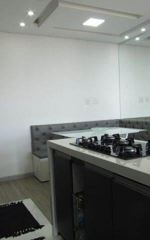 Apartamento à venda com 79m², 2 quartos e 2 vagasCozinha e Área de Serviço