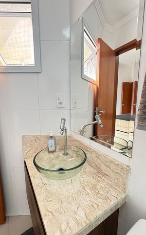 Apartamento à venda com 170m², 3 quartos e 2 vagas Apartamento à venda com 170m², 3 quartos e 2 vagasBanheiro da Suíte