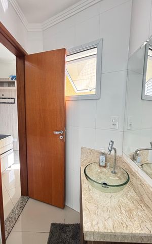 Apartamento à venda com 170m², 3 quartos e 2 vagas Apartamento à venda com 170m², 3 quartos e 2 vagasBanheiro da Suíte