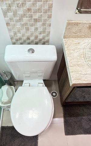 Apartamento à venda com 170m², 3 quartos e 2 vagas Apartamento à venda com 170m², 3 quartos e 2 vagasBanheiro Social