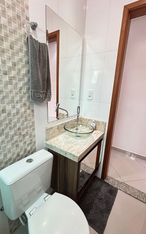 Apartamento à venda com 170m², 3 quartos e 2 vagas Apartamento à venda com 170m², 3 quartos e 2 vagasBanheiro Social