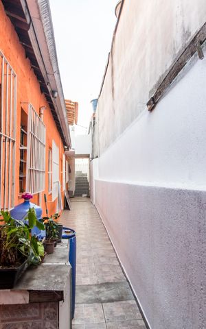 Casa para alugar com 264m², 3 quartos e 2 vagas Casa para alugar com 264m², 3 quartos e 2 vagasCorredor