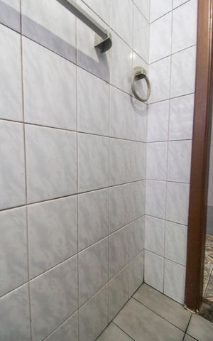 Casa para alugar com 264m², 3 quartos e 2 vagas Casa para alugar com 264m², 3 quartos e 2 vagasBanheiro 2