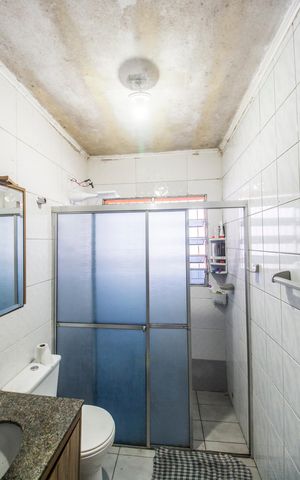 Casa para alugar com 264m², 3 quartos e 2 vagas Casa para alugar com 264m², 3 quartos e 2 vagasBanheiro Social