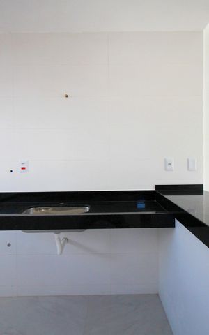 Apartamento à venda com 60m², 2 quartos e 2 vagasCozinha