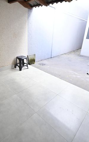 Casa à venda com 82m², 2 quartos e 2 vagas