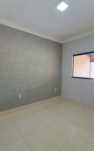Casa à venda com 82m², 2 quartos e 2 vagas