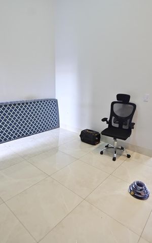 Casa à venda com 82m², 2 quartos e 2 vagas