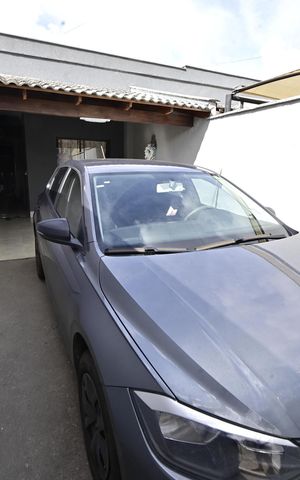 Casa à venda com 82m², 2 quartos e 2 vagas