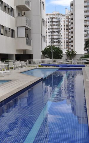 Apartamento à venda com 62m², 2 quartos e 1 vagaÁrea comum