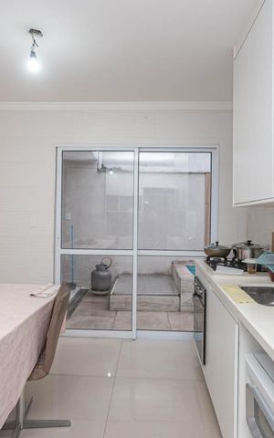 Casa para alugar com 205m², 4 quartos e 2 vagasCozinha