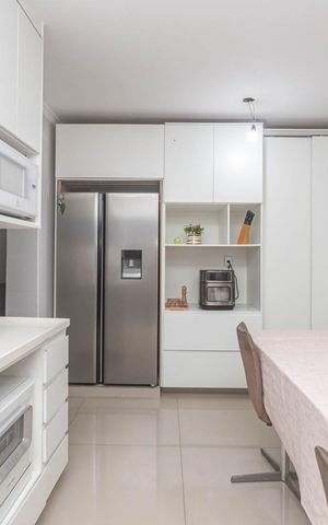 Casa para alugar com 205m², 4 quartos e 2 vagasCozinha