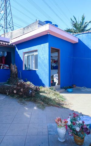 Casa à venda com 315m², 3 quartos e 3 vagas Casa à venda com 315m², 3 quartos e 3 vagasQuintal