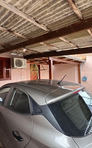 Casa à venda com 140m², 3 quartos e 2 vagas