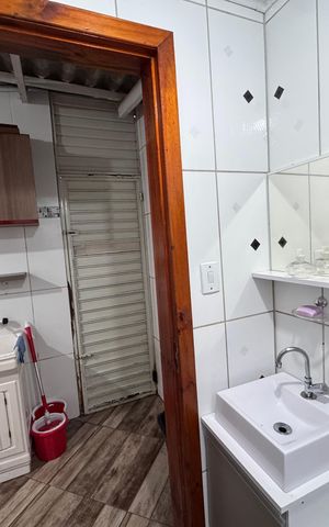 Casa à venda com 140m², 3 quartos e 2 vagas